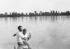 William Branham baptizing in the Ohio River.